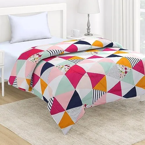 AC Comforter and Bedding Set for Single Bed, Multicolor Abstract Triangle