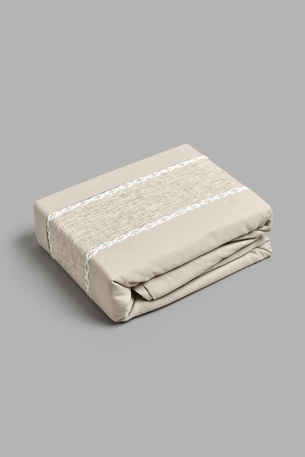 Beige 2-Piece Duvet Cover Set With Lace (Single Size)