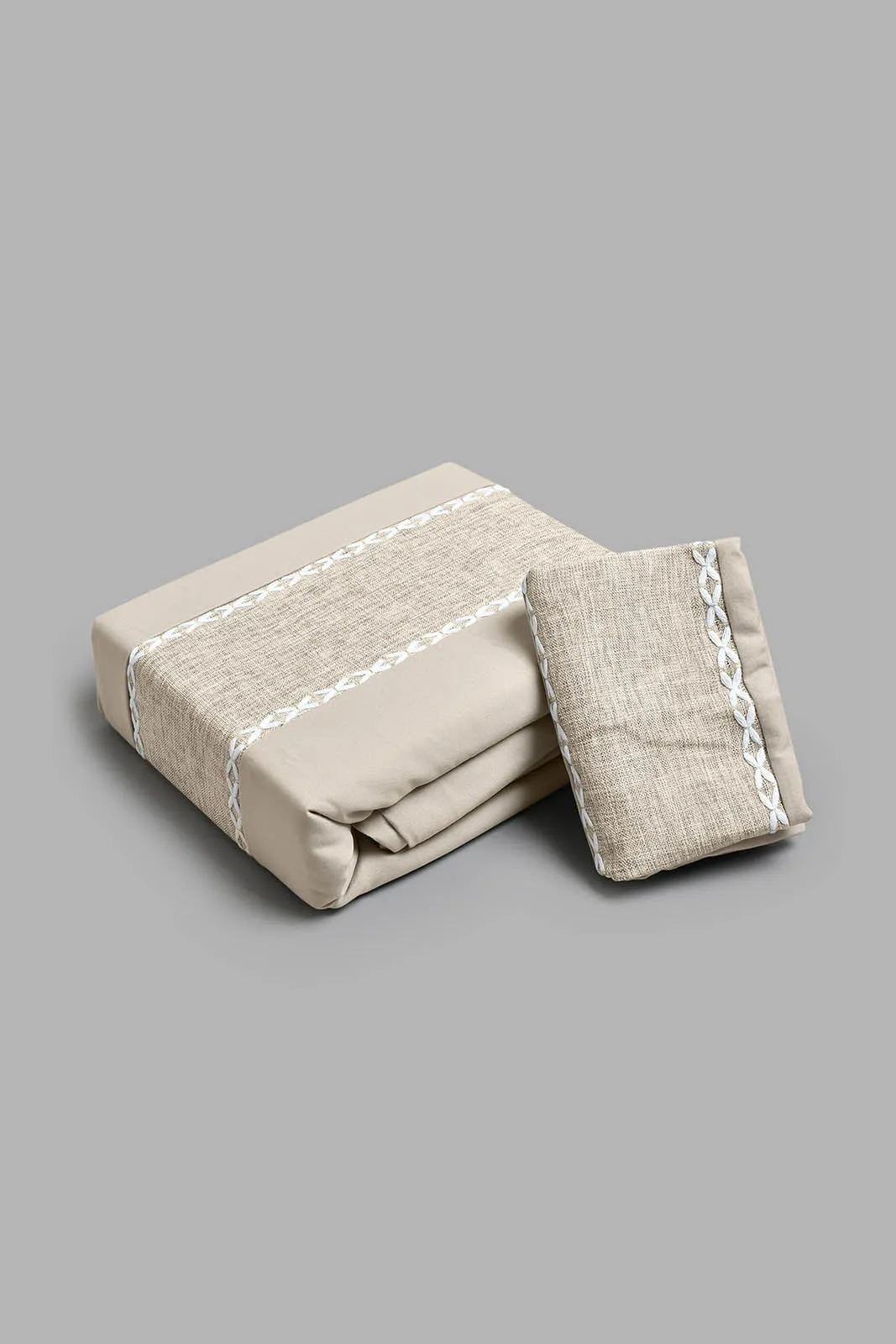 Beige 2-Piece Duvet Cover Set With Lace (Single Size)