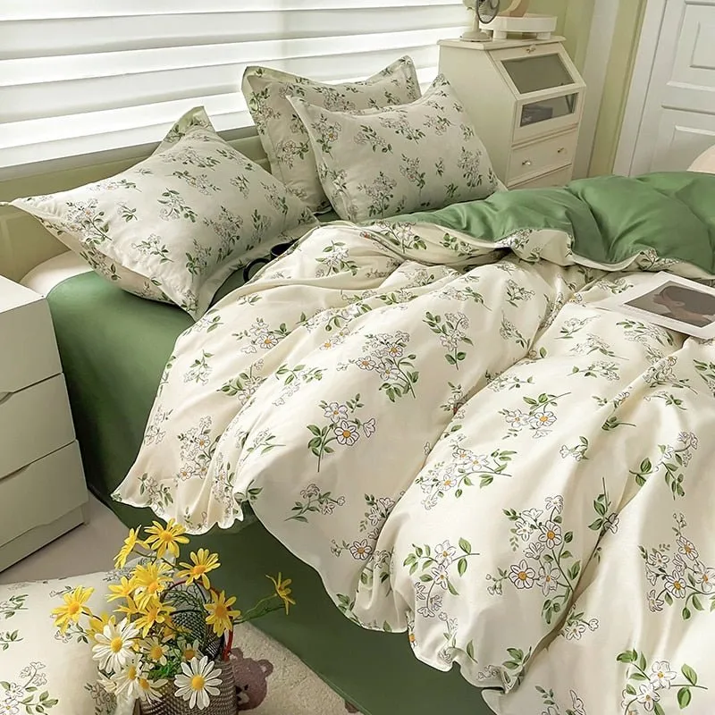 Cute Cartoon Bed Linen Set: Floral Print, Full Queen Size