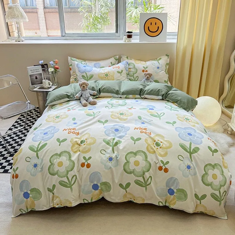 Cute Cartoon Bed Linen Set: Floral Print, Full Queen Size