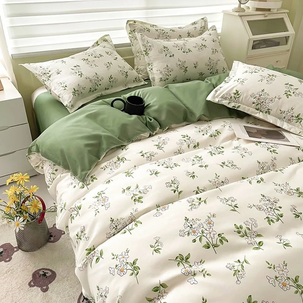 Cute Cartoon Bed Linen Set: Floral Print, Full Queen Size