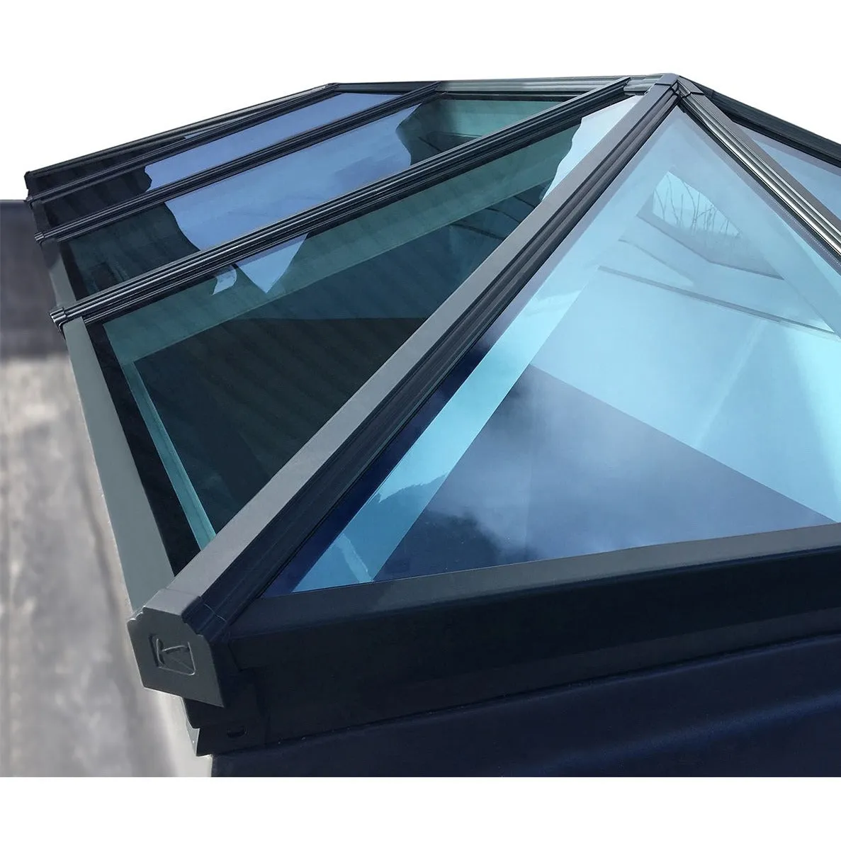 Korniche Aluminium Roof Lantern - PRIVACY 1.0 W/m2 Glazing