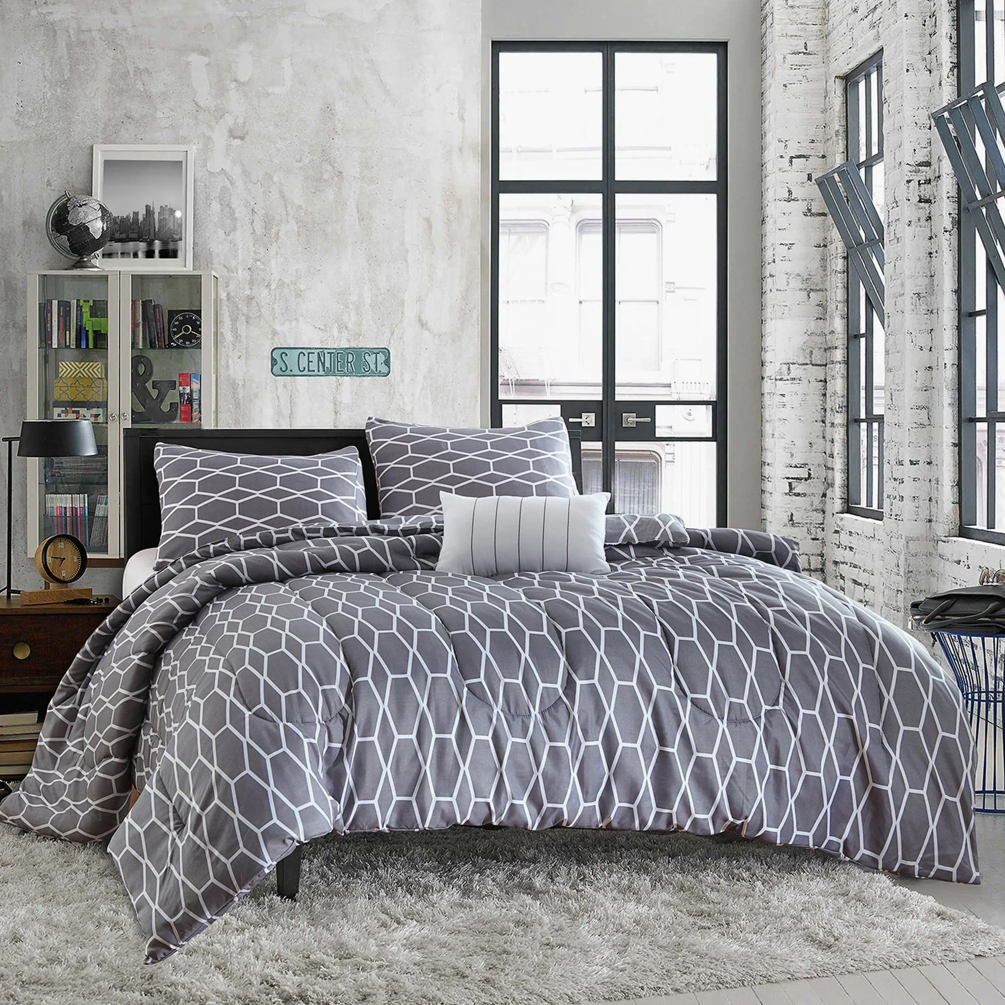 Lauren Taylor - Chloé 4 Piece Comforter Sets