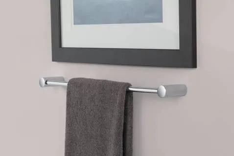 MOEN Align chrome 18" towel bar