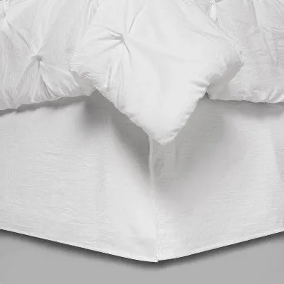 New - Queen 8pc Montvale Pinch Pleat Comforter Set White - Threshold