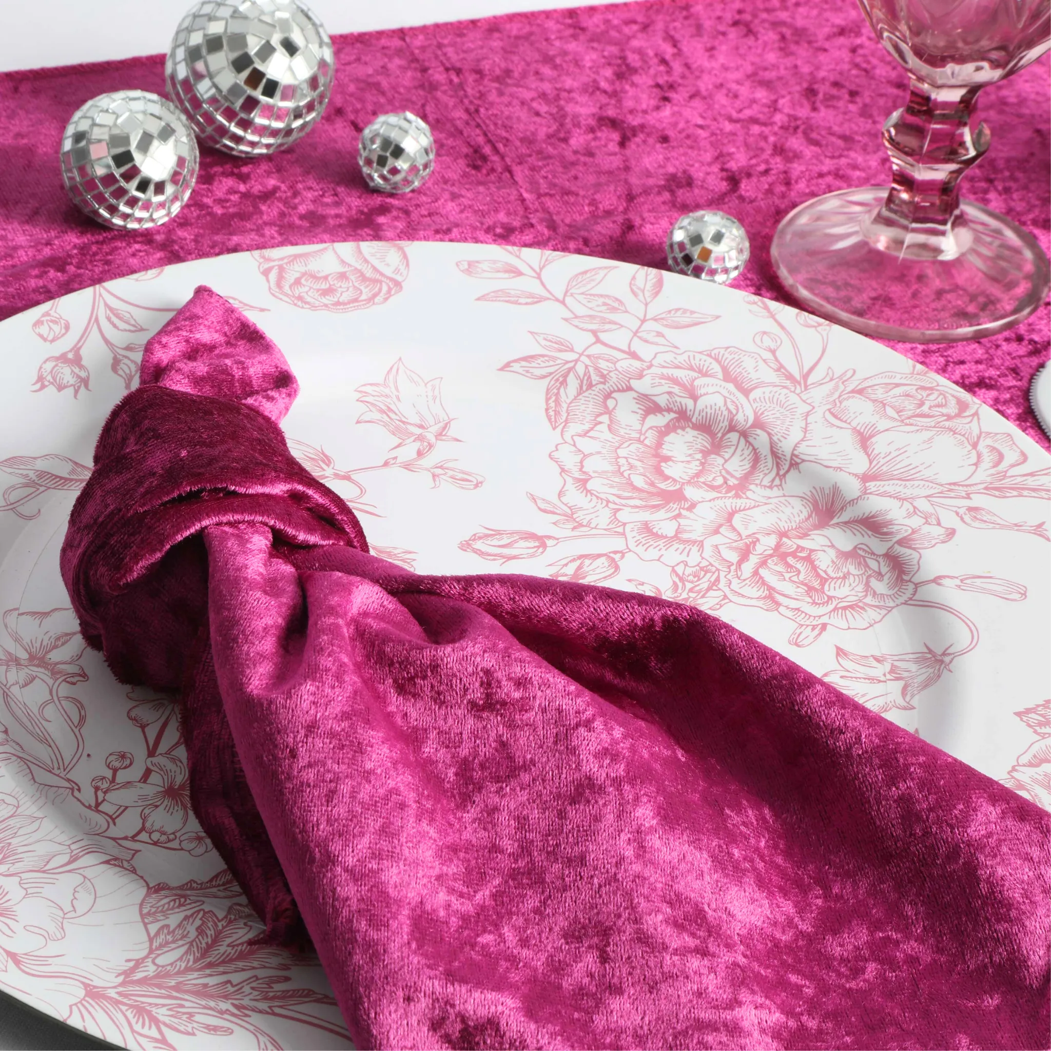 Velvet 20"x20" Linen Napkin - Magenta