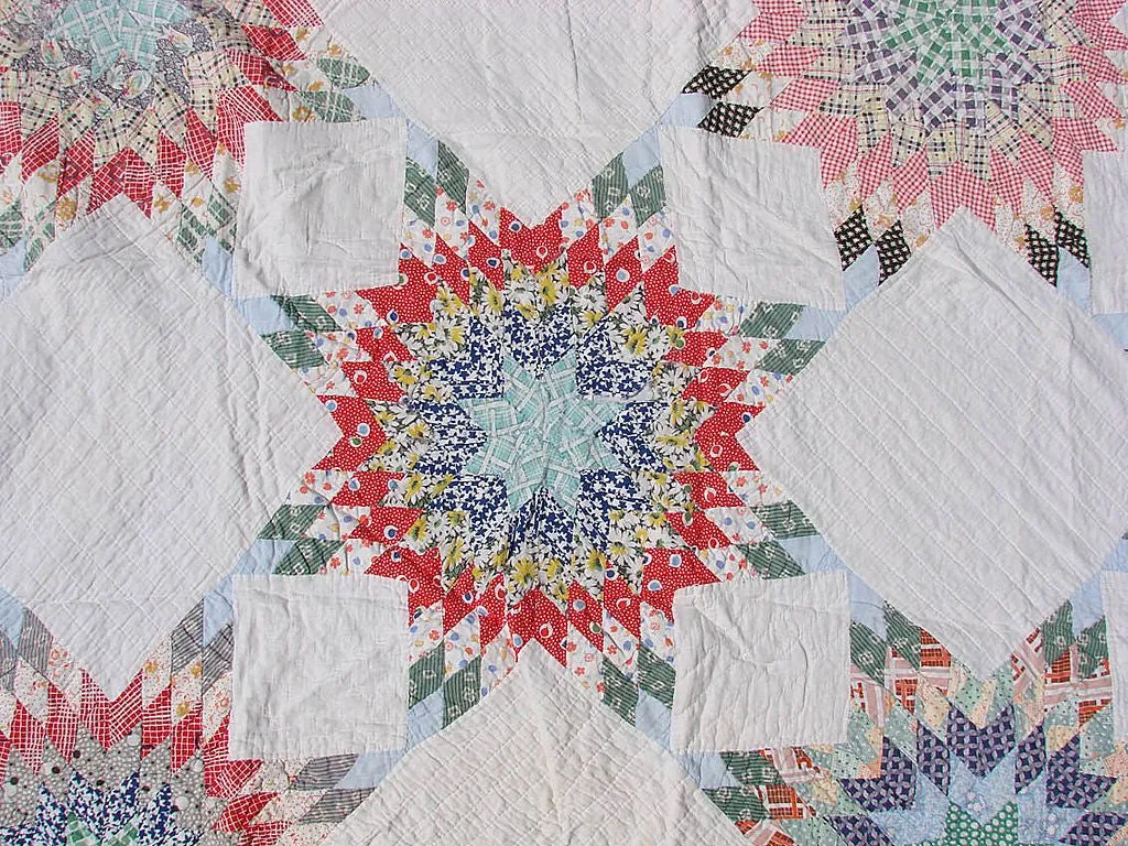 Vintage 1930s Quilt Lone Star Pattern - Hand Sewn